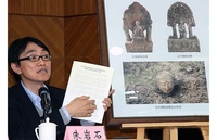 Откривено 3.000 дрвених статуа Буде