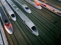 У једном празничном дану девет милиона Кинеза путовало возом