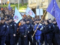 Zagreb: Policajci protestuju zbog odgađanja otpremnina