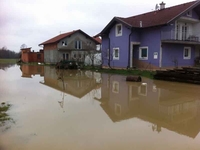 Насеља под водом због отапања снијега