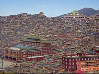 Najveća budistička škola na svijetu