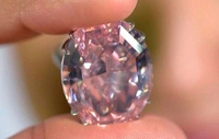 Розе дијамант на аукцији у Женеви