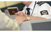 Плати таксу, заобиђи ред на пасошкој контроли
