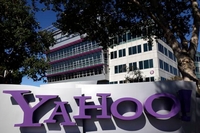 Yahoo prodaje nepotrebne internet domene na aukciji