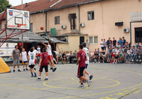 Počeo jubilarni turnir u Modriči u uličnoj košarci