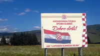 Marčeta: Osuditi postavljanje bilborda u Glamoču koji je uznemirio Srbe