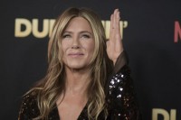 Dženifer Aniston postaje majka