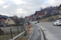 Сарачица добија нови тротоар