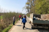 Bijeljinu čiste i stari i mladi