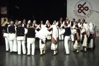 Kozaračkim kolom otvoren festival folklora u Prijedoru