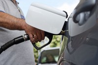 Aplikacija o cijenama goriva čeka novi zakon
