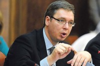 Vučić: Glavu spuštam samo kada ja hoću i gde hoću