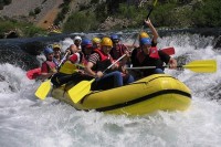 Humanitarni rafting  spust na Ilindan