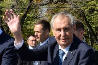 Zeman: Volim Srbiju i srpski narod, ali ne i Kosovo