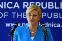 Kolinda Grabar Kitarović objavila kandidaturu