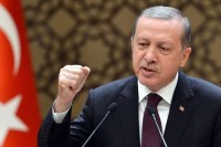 Erdogan poručio Merkelovoj da bira između Ankare i Kurda