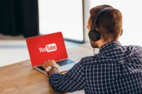 Русија: "Неће бити забрањен Youtube"