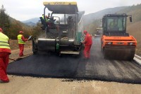 Počelo asfaltiranje dionice magistralnog puta Bileća-Trebinje