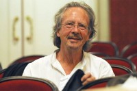 Handke: Više volim poruke mržnje nego pitanja o Miloševiću