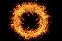Сунце формирало ватрени прстен око Мјесеца