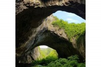 Ova pećina krije nevjerovatnu istoriju: Svijetlost u nju ulazi kroz “Božje oči” VIDEO