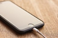 Apple ускоро мијења пуњаче због нових закона ЕУ?