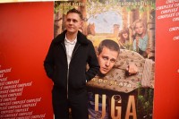 Miloš Biković nagrađuje stohiljaditog gledaoca filma"Sluga"