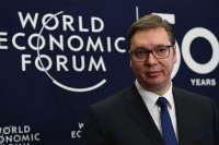 Vučić: Srbija neće da bude lak plen, zato kupuje odbrambeno oružje