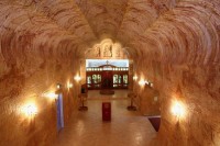 Необична српска светиња: Подземна православна црква у Аустралији FOTO