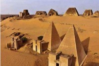 Готово да нико не зна за њих: Пирамиде у пустињи Судана