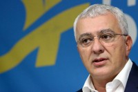 Мандић: Захвалност Вучићу за помоћ СПЦ у Црној Гори