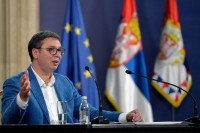 Vučić: Zabranićemo ulaz u Srbiju ljudima iz ugroženih područja