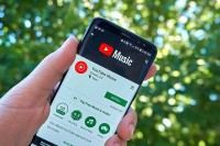 YouTube Music uvodi prikaz teksta pjesme