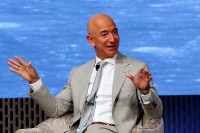 Bezos sve bogatiji - onlajn trgovine donose milijarde