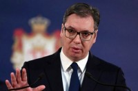 Vučić: Od utorka policijski čas počinje od 18 časova, i penzioneri će moći da izlaze