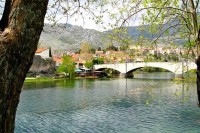 Trebinje: Sutra zabranjen rad svim privrednim subjektima