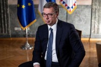 Nadležni organi da se bave bezbjednošću porodice Vučić