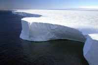 Велика опасност вреба из отопљених санти леда: "Рецепт за катастрофу"