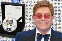 Elton Džon dobio vlastitu kovanicu