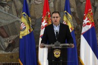 Stefanović: Ogoljeno nasilje s ciljem preuzimanja vlasti, povrijeđeno 10 policajaca