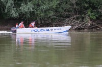 У језеру у Чаковцу пронађено тијело жене, трага се за још двије особе