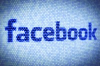 Фејсбук неће да ризикује: Уклањају "без пардона" све проблематичне објаве
