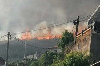 Veliki požar kod Trebinja, vatra ugrožava kuće
