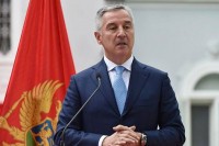 Đukanović da što prije da mandat Krivokapiću