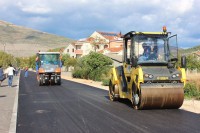 Trebinje: Završena saobraćajnica i savremena šetališna staza