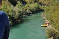 Након несреће пронађено тијело дјевојке и олупина аута у Неретви