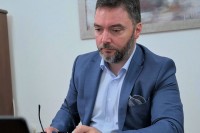 Košarac: Izuzeti domaće kompanije od ograničenja na uvoz čelika u Srbiju