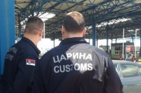 Цариници у Србији спријечили покушај кријумчарења ланаца за моторне тестере