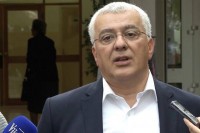 Mandić: Krivokapić da posjeti Beograd pa Banjaluku