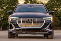 Porše Makan Elektrik i Audi Q5 E-Tron debituju 2022. godine